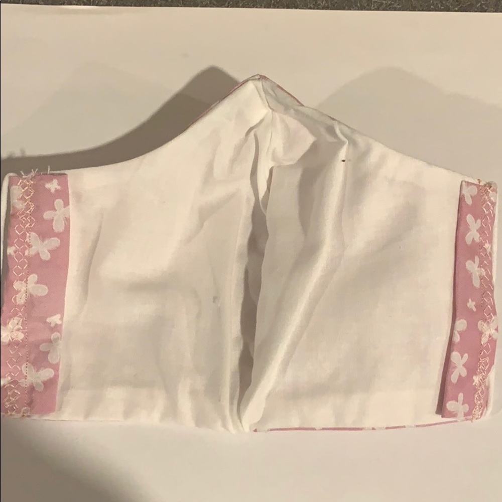 Pink Butterfly Mask - Picture 3 of 3